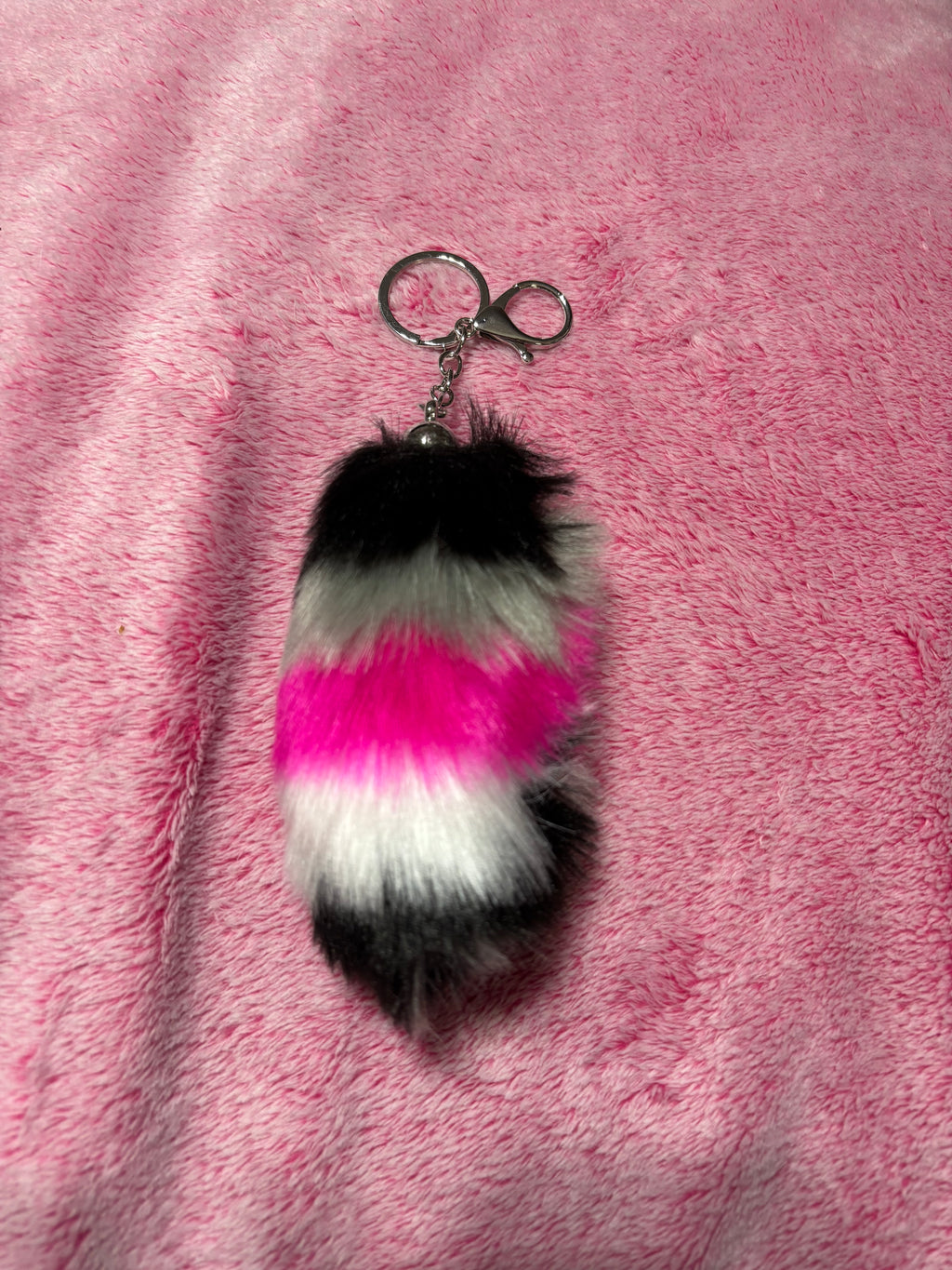 Mini Therian Grunge Emo Aesthetic Faux Fur Tail Keychain Accessory